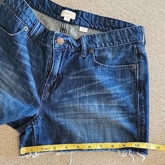 J. Crew Factory Frayed Hem Jean Shorts - Size 4 - Picture 8 of 10